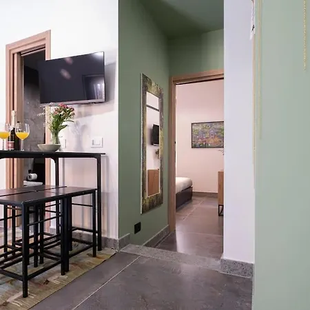 Vatican Boutique شقة